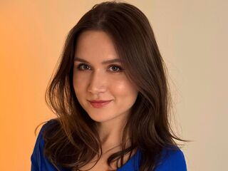 EmilyWillis Porn Show