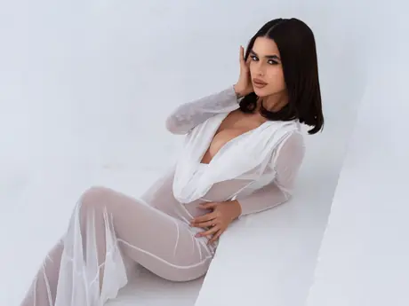 Chat with SofyTaylor