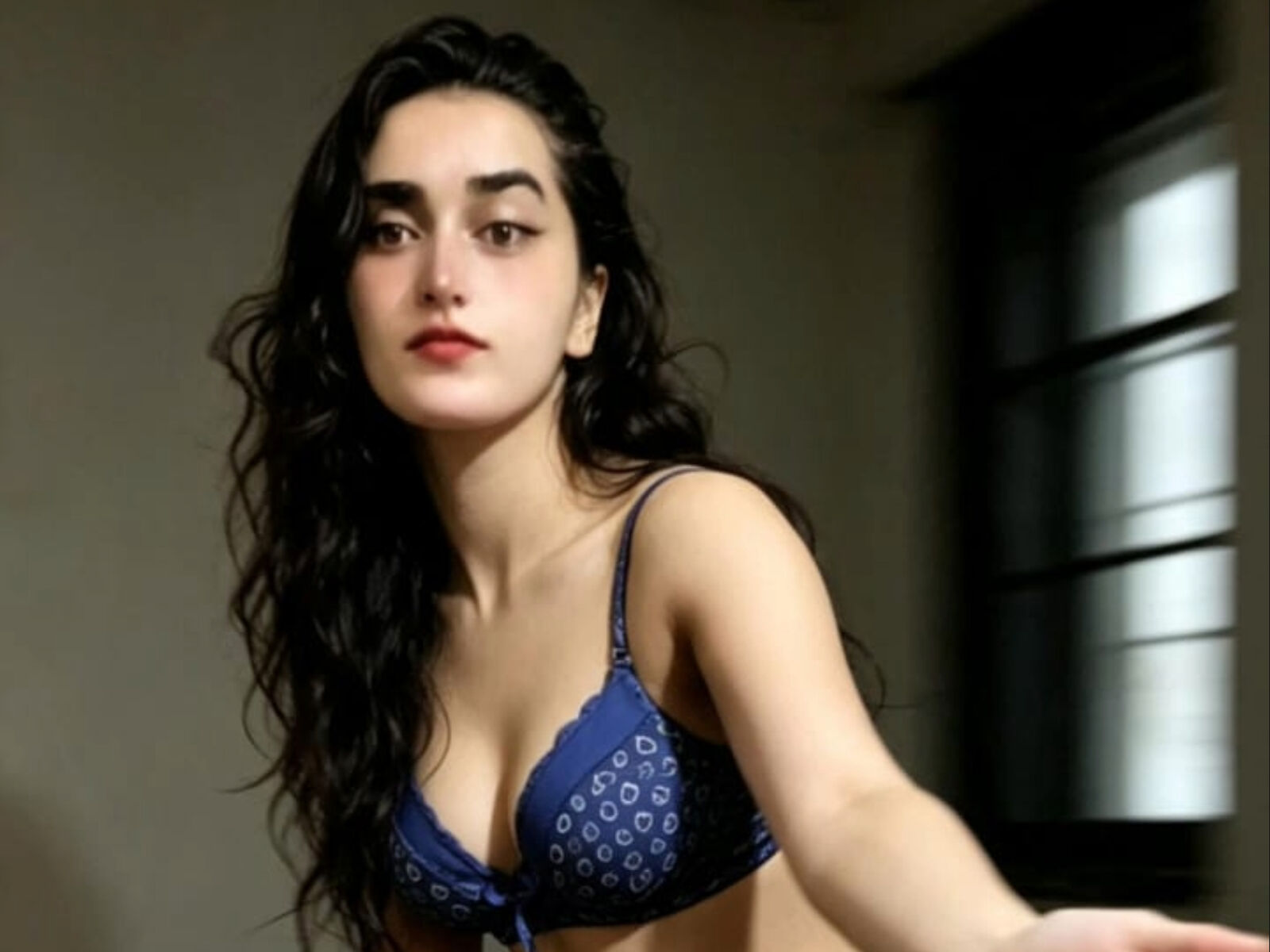 Live cam for SansaAngel