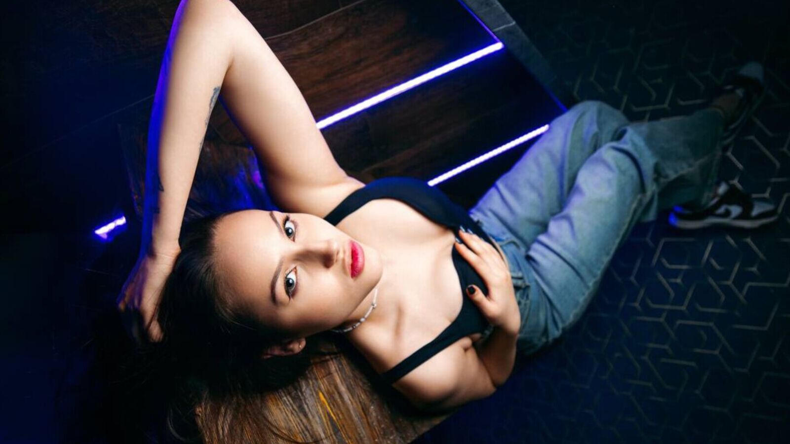RhiannonTasto erotic portrait