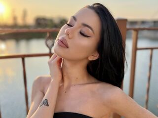chat room adult LeyaFoxhall