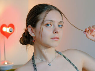 naked chatroom GloriaWoods