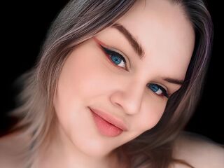 online cam2cam UdeleFrankson