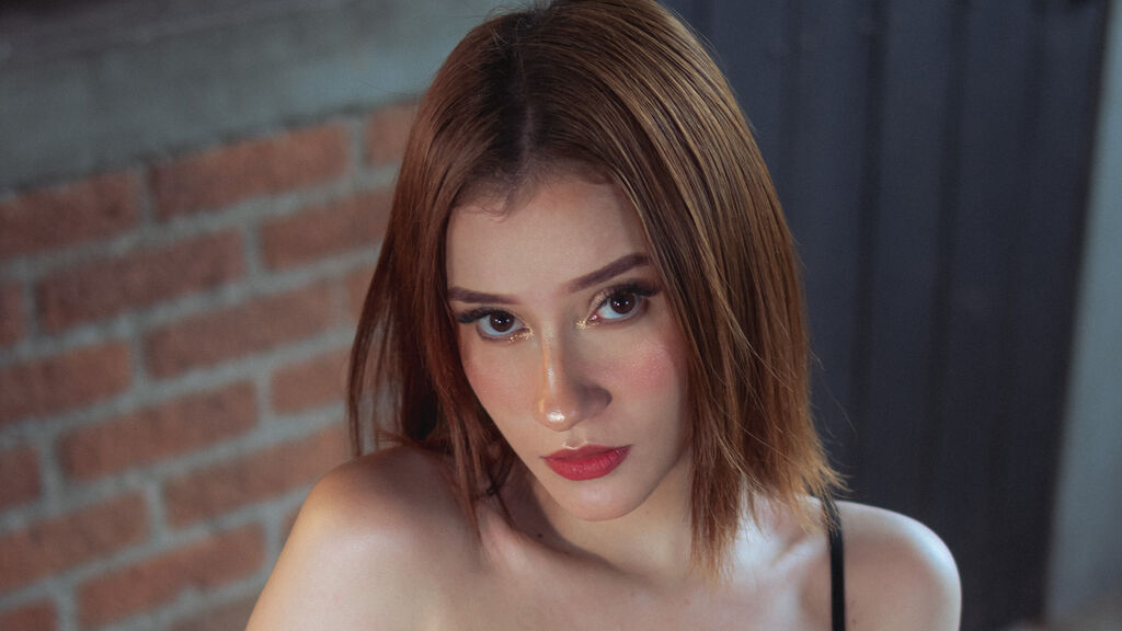 TinaJonnes live cam model at LiveJasmin