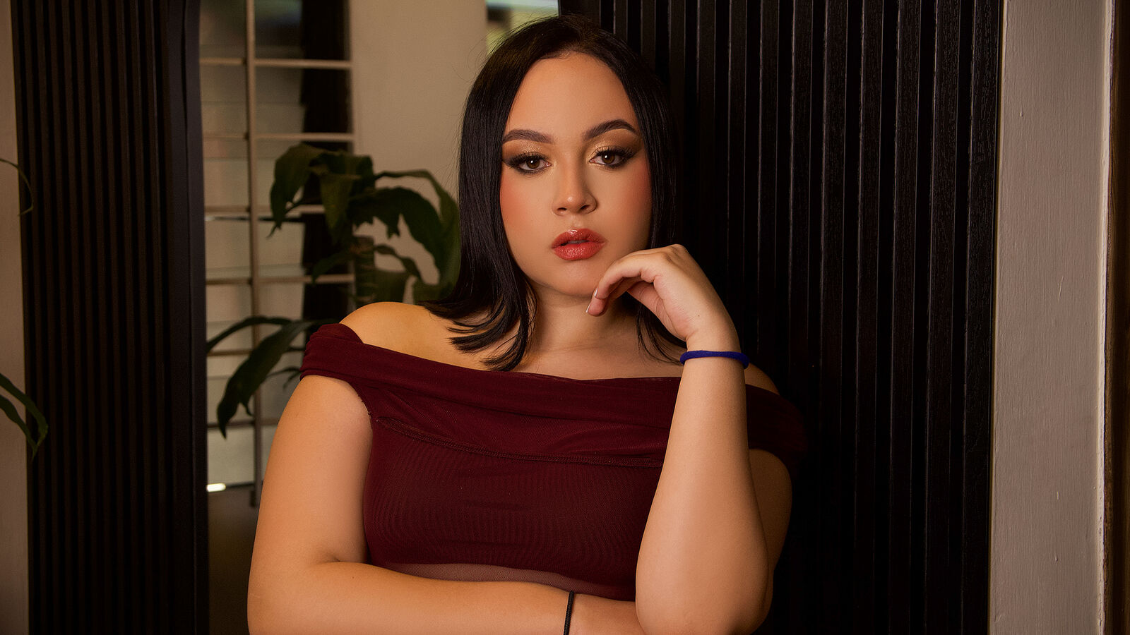 AntoniaCooper erotic portrait
