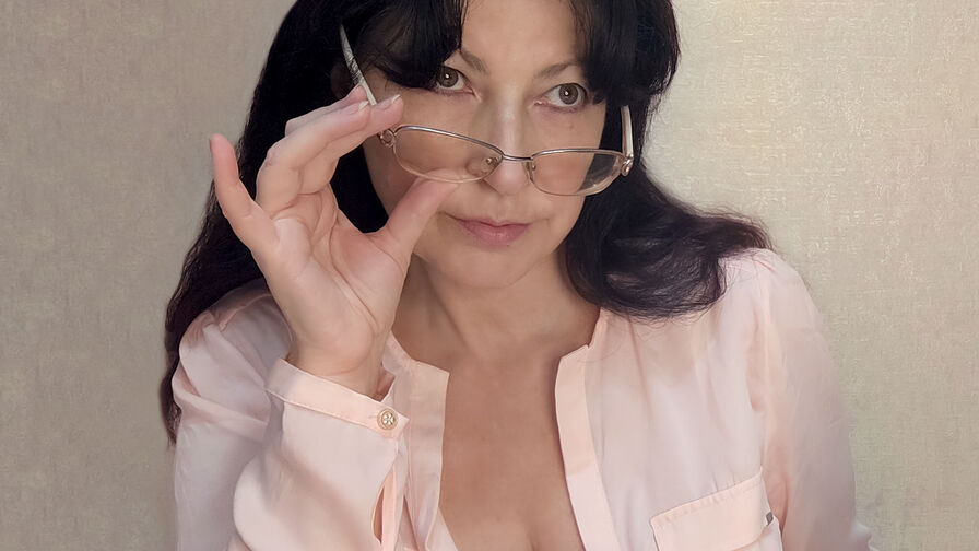Enter MariaBiss Recorded Private