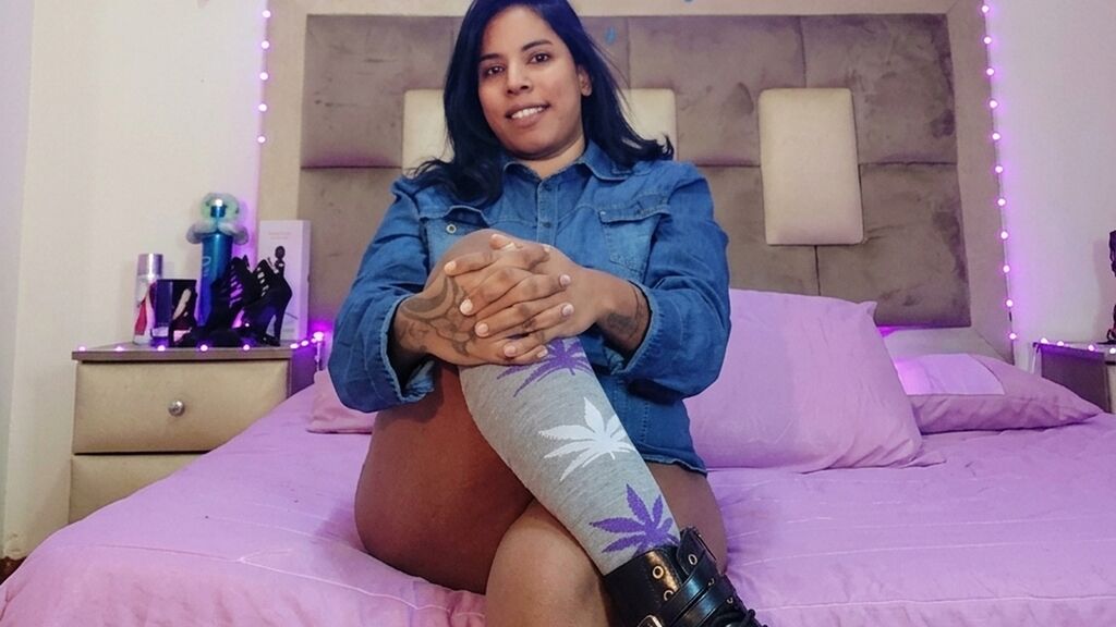  online at GirlsOfJasmin