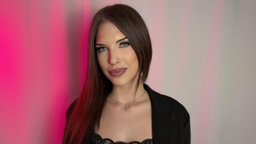 Watch AllaAlan live on Sex Girls Blend