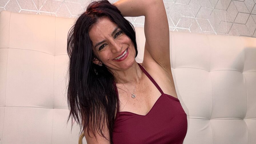 Live Sex Chat with MiaKhal