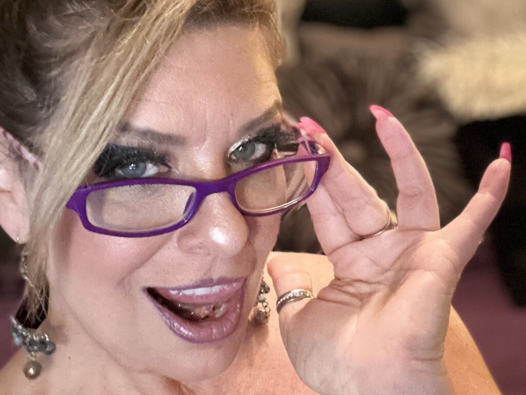 TaylorCougar show thumbnail