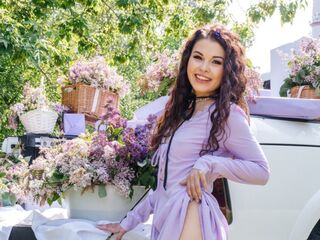TinaParkiss age 40