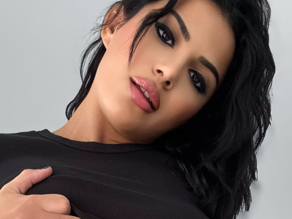 JasmineBe LiveJasmin credits show profile