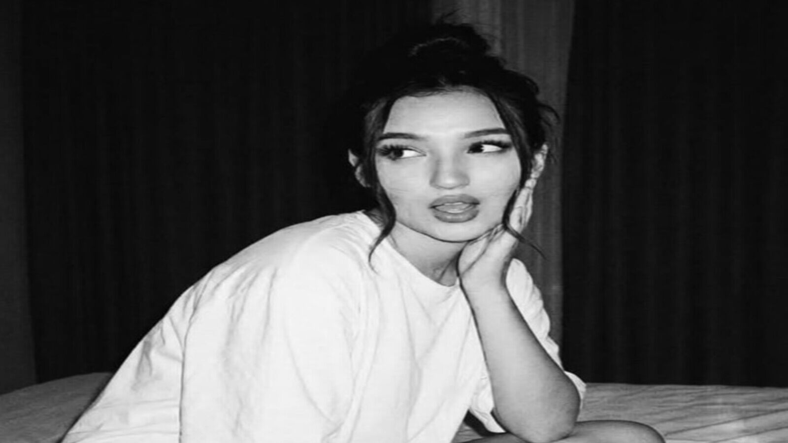 AlaiaHarpers glamour portrait