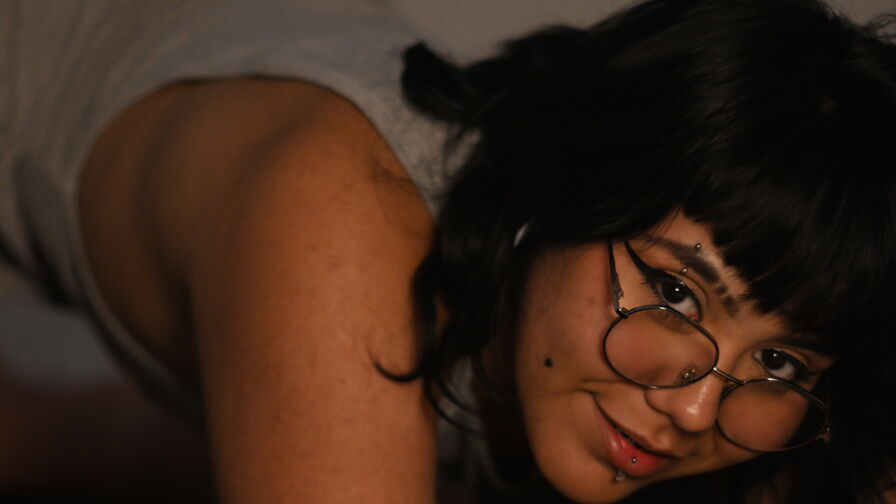 VIP Live Sex Chat with NoemieBlanche
