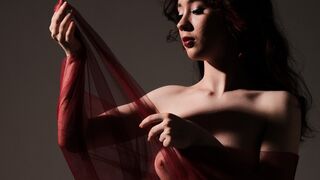 AislyFollin live cam