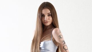 Free Nude AliceKonyn
