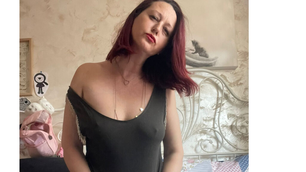 KiraPasion's profile from Jasmin at GirlsOfJasmin'