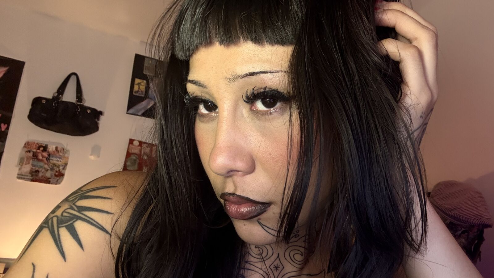 WendiKnox erotic portrait