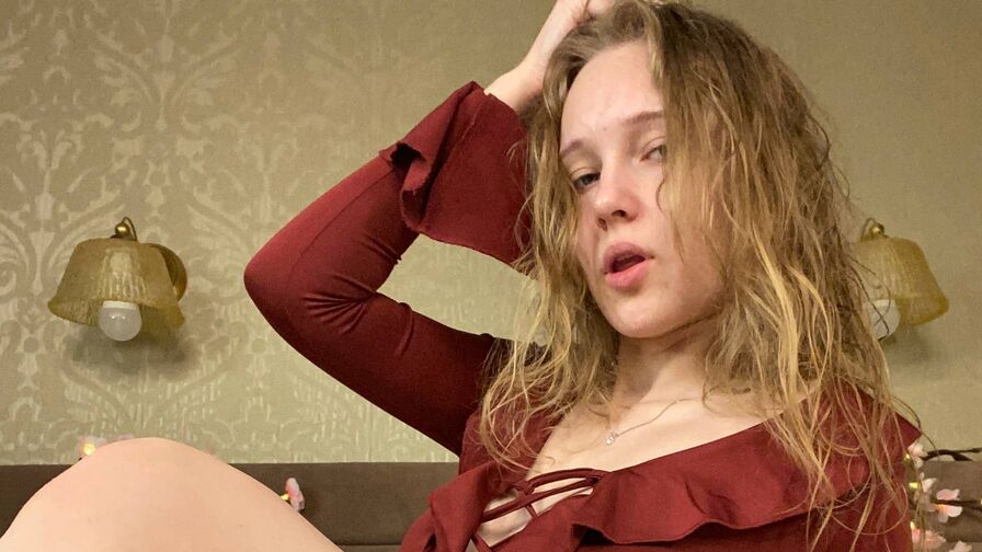 Watch MabelleWahn live on Sex Girls Blend