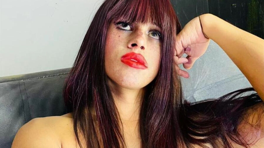 Discover YelenaJackson VIP show