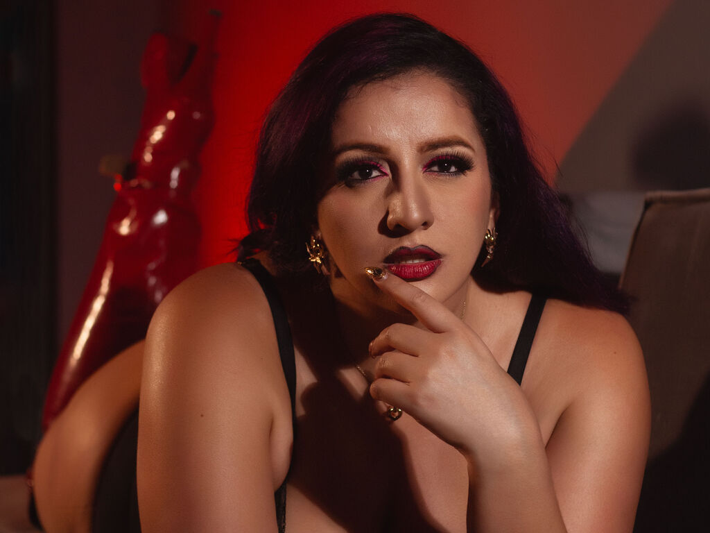 AndreaDarwish Nude