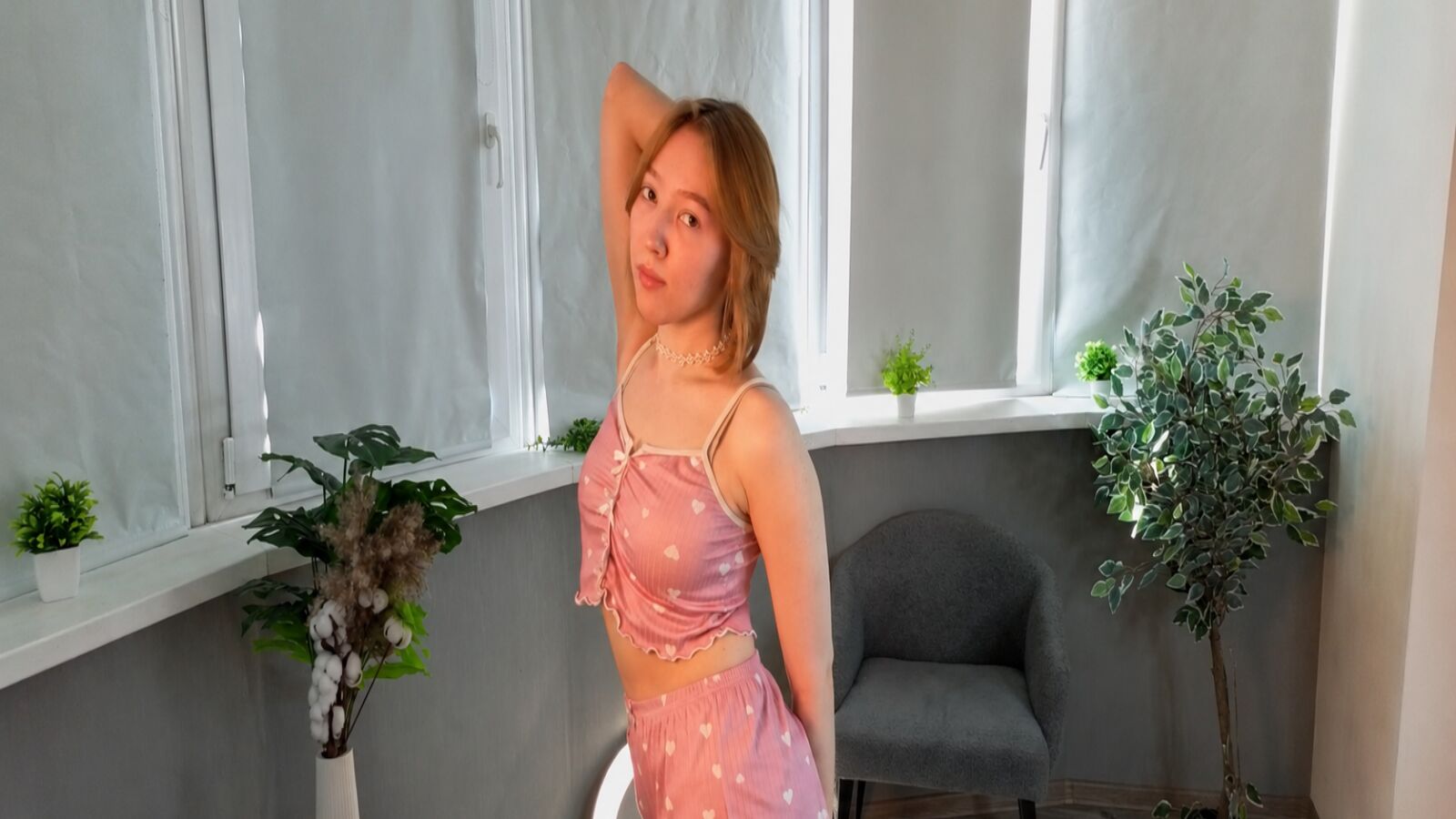 NidaSimerly erotic portrait