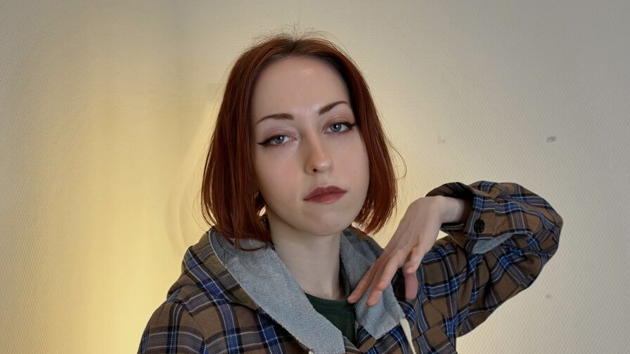 Watch PameliaFavreau live on Sex Girls Blend