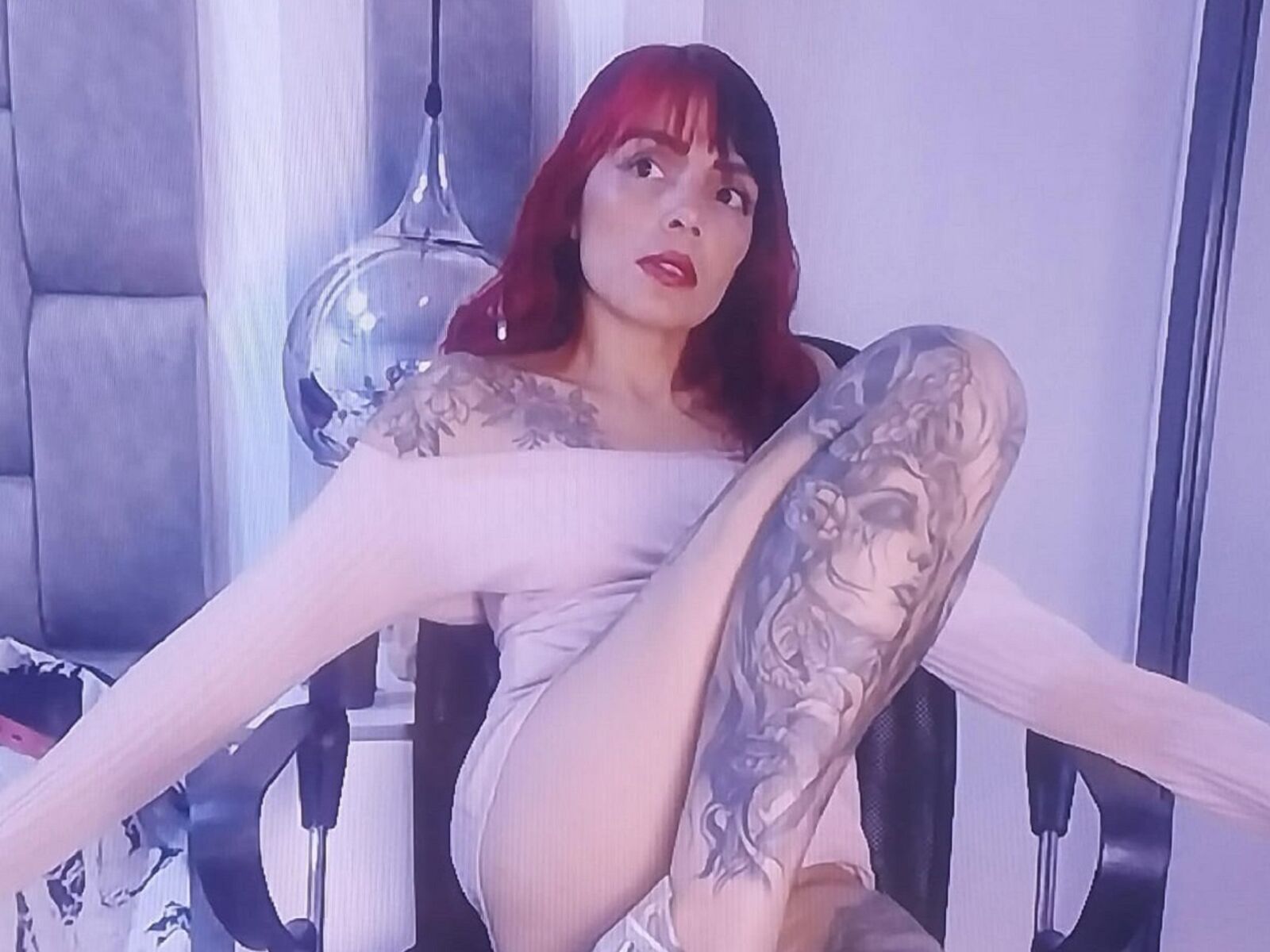 Live cam for RouseMarie