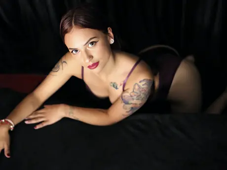 Chat with LaurynCoopers