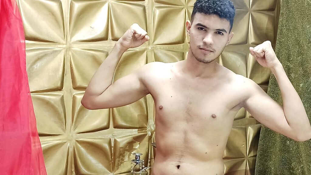 Watch  MikeLeal live on cam at LiveJasmin