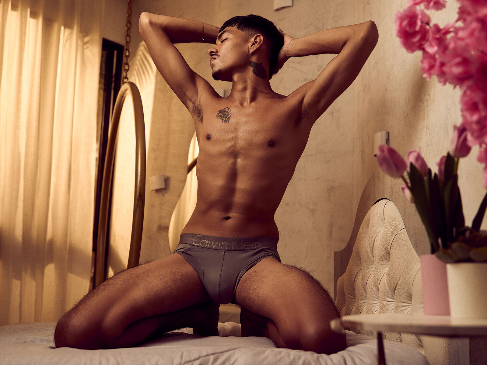 Live cam for DamonMaximoff