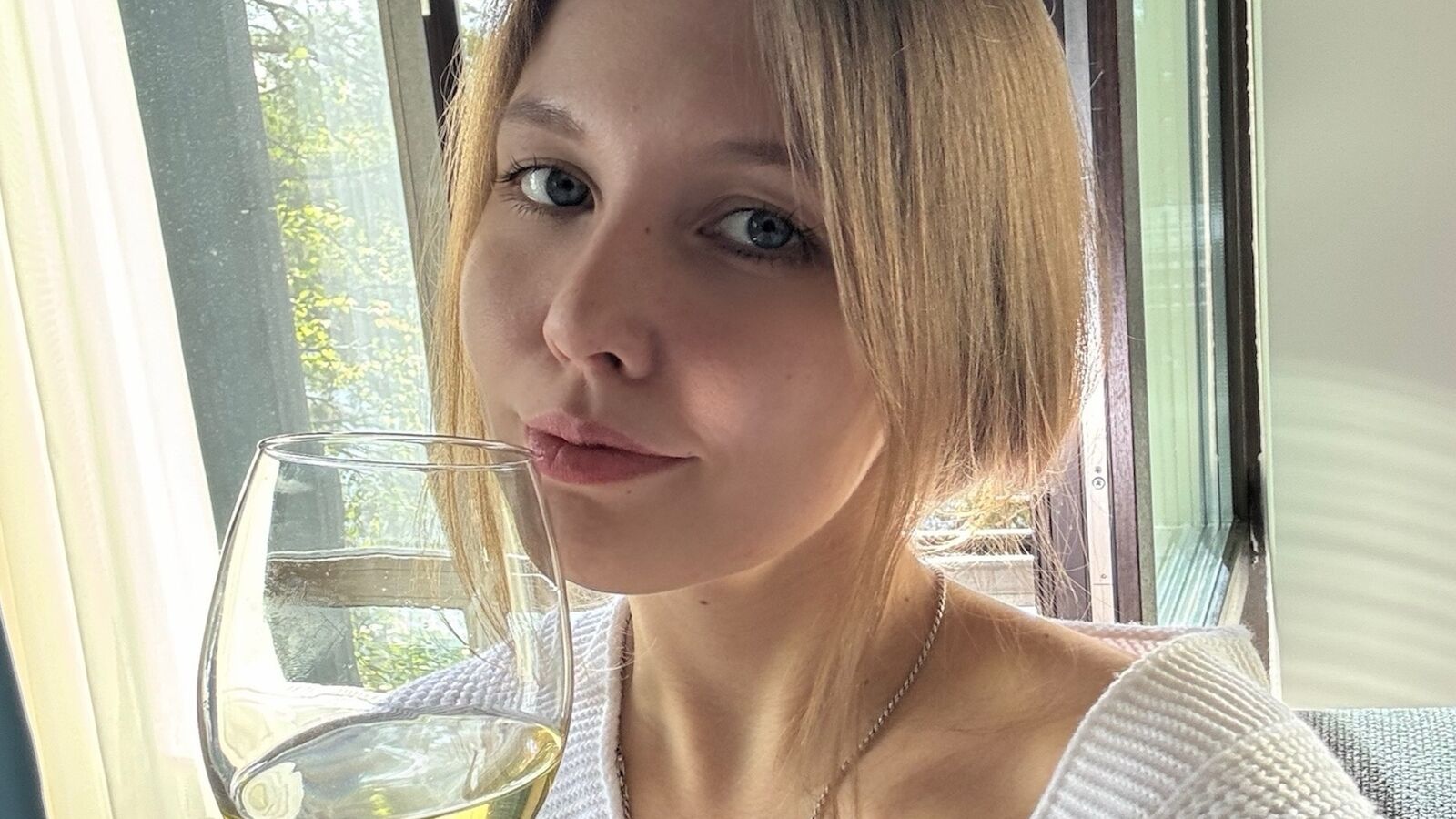 LerianaMakmillan erotic portrait