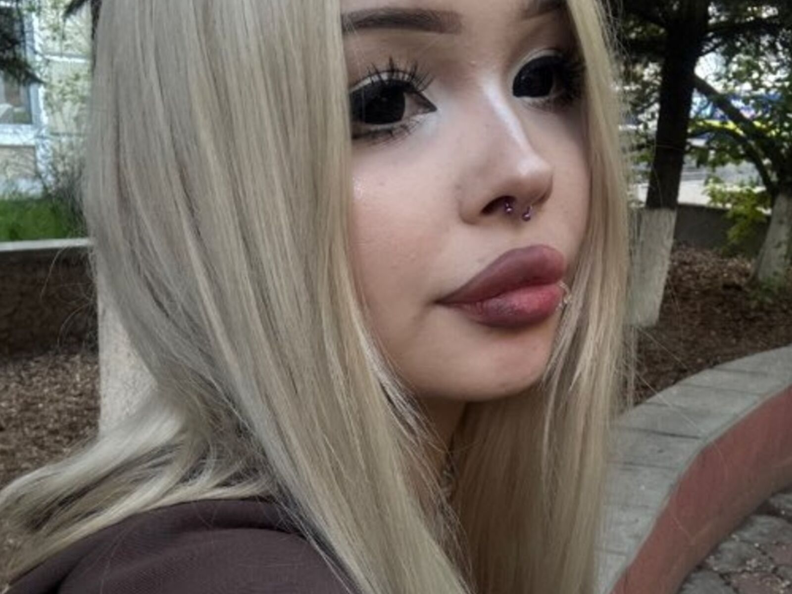 Live cam for ClaritaSalas