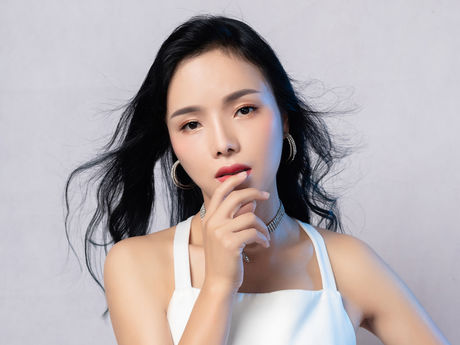 Chat with AnneJiang