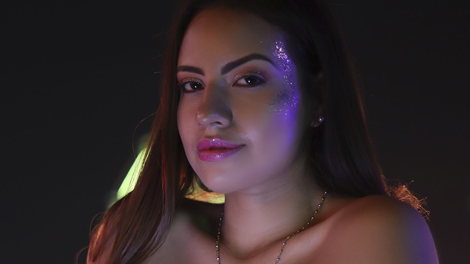GemmaLara erotic portrait