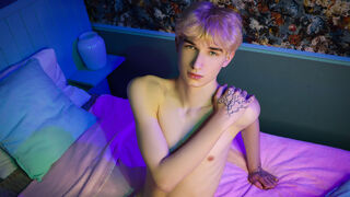 Free Nude AlexFloyd