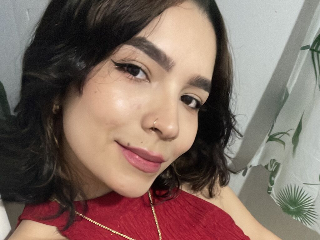 AnhyaEstone adult webcam profile picture