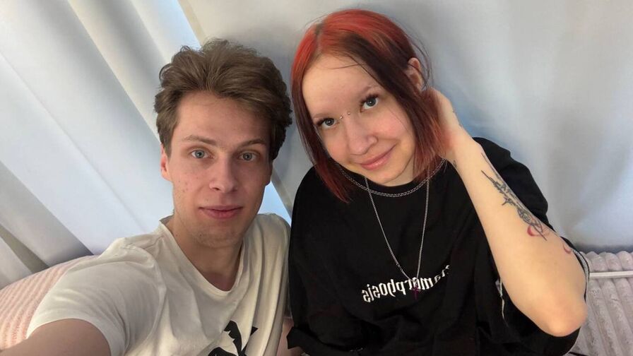 BrainAndCornelia's live cam