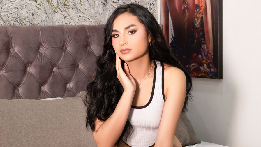 VIP Live Sex Chat with OriannaThomas