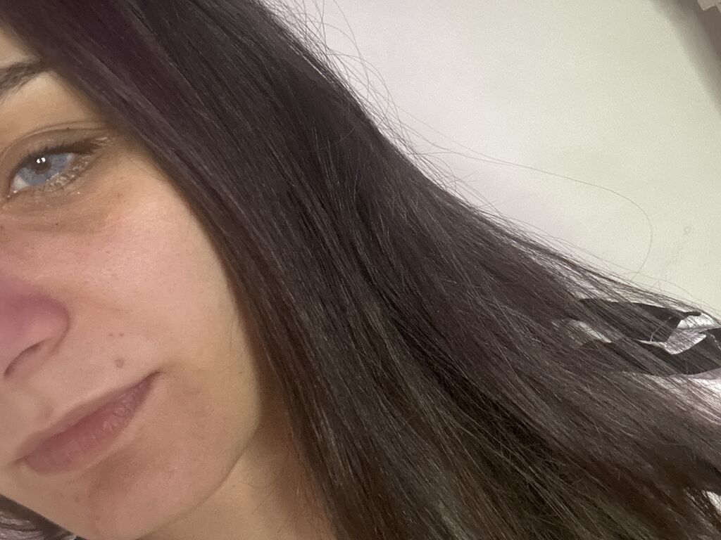Maevaaa Profile Image