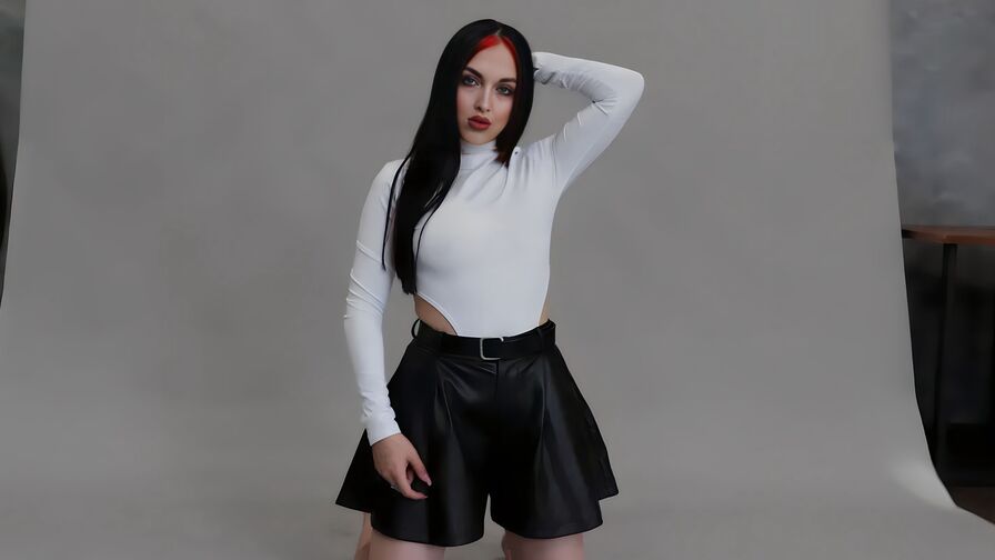 Watch OliviaFlorense live on shemalefreeporn.net