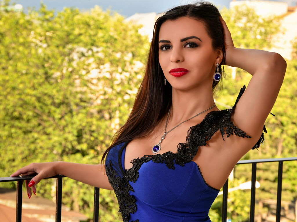 JuliaHayss LiveJasmin girl Cam2Cam preview