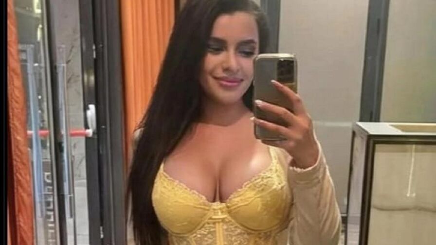 JuliaHayss Amateur Masturbating