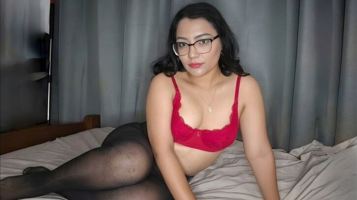 CharlotteValent live webcam show
