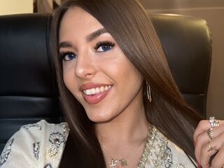 webcam live sex MadisonQueen