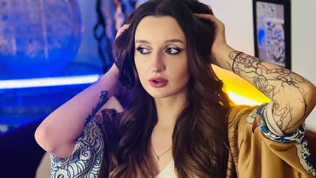 AliceLids's chat room