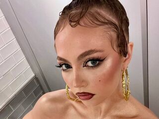 livesex online SilviaAtcher