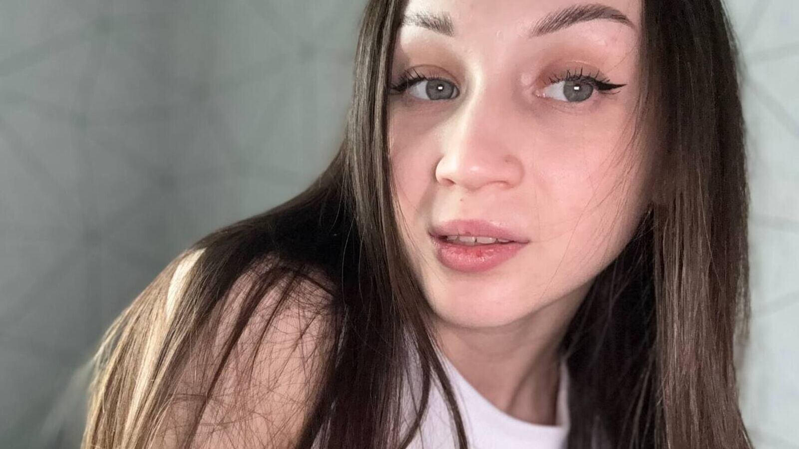 AlthenaBute erotic portrait