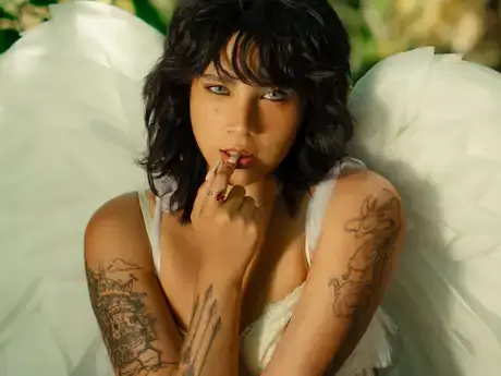 Chat with AlexiaBanner