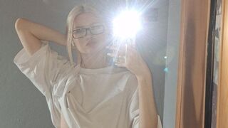 MeladyStras Live Webcam on LiveJasmin